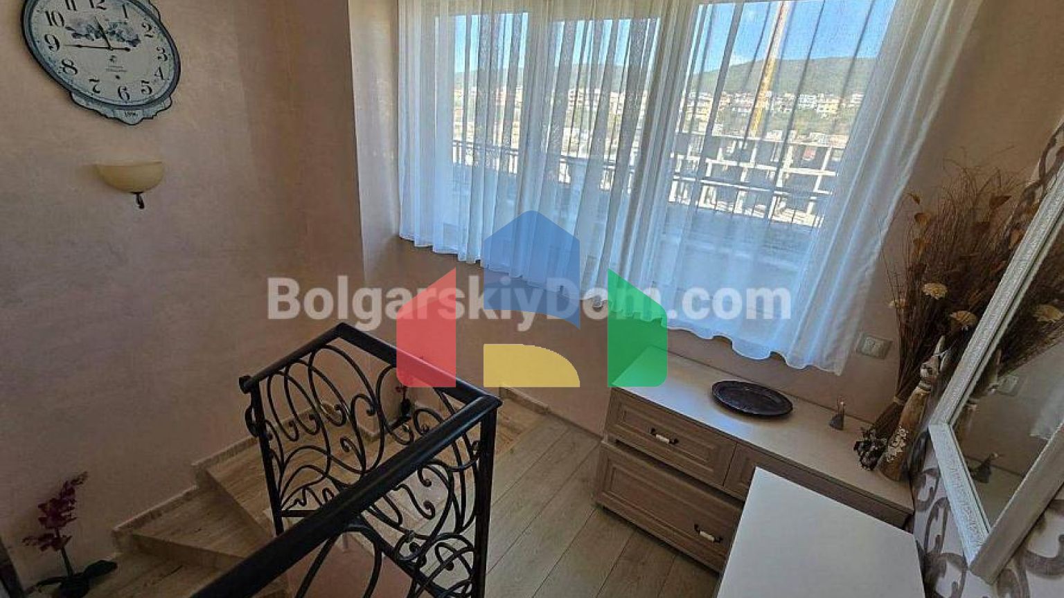 Трехкомнатная квартира в Вилла Флоренция