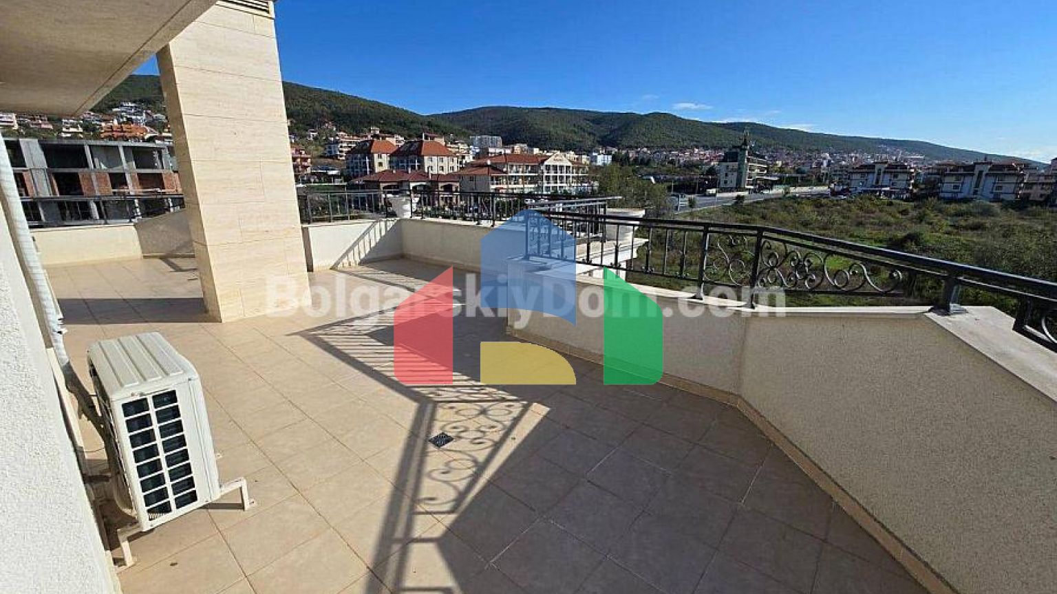 Трехкомнатная квартира в Вилла Флоренция