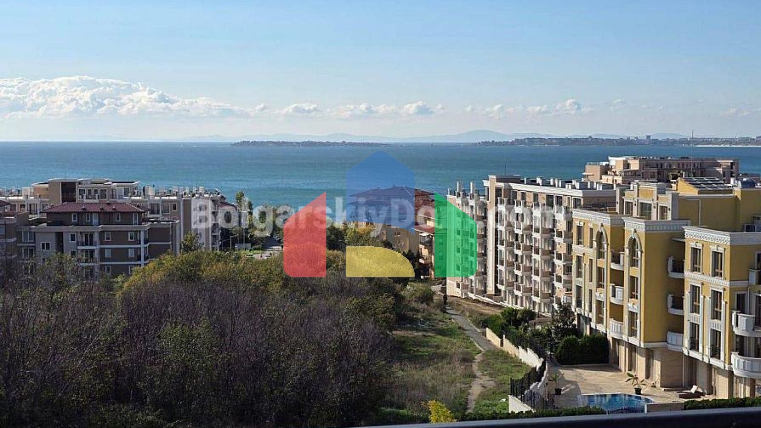 Трехкомнатная квартира в Вилла Флоренция