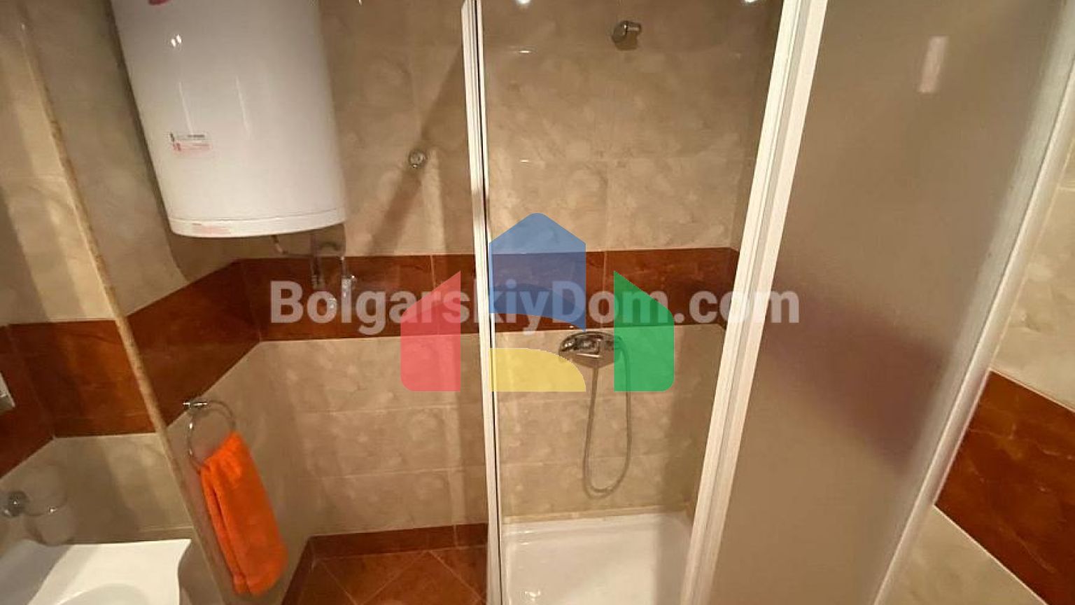 Двокімнатна квартира в Краун Форт Клуб