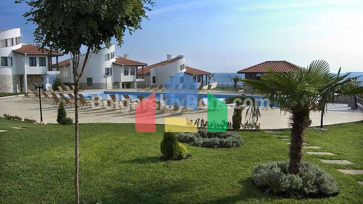 Двухкомнатная квартира в Диамант