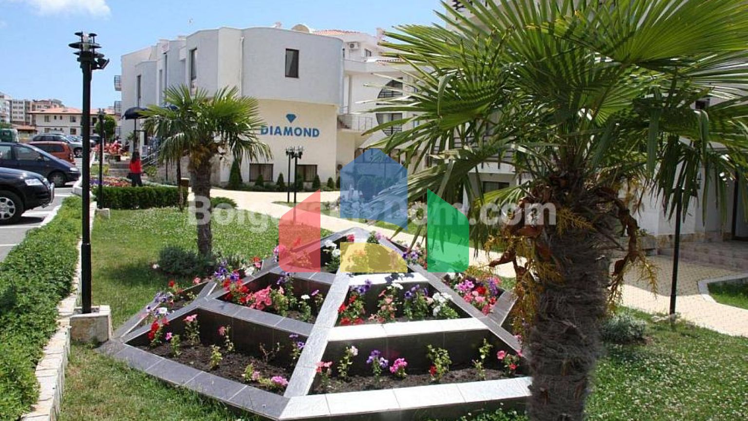 Двухкомнатная квартира в Диамант