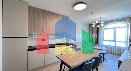 Двокімнатна квартира в Соренто Соле Мар