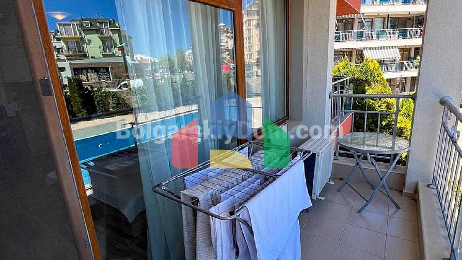 Квартира-студія в Сан Вейв