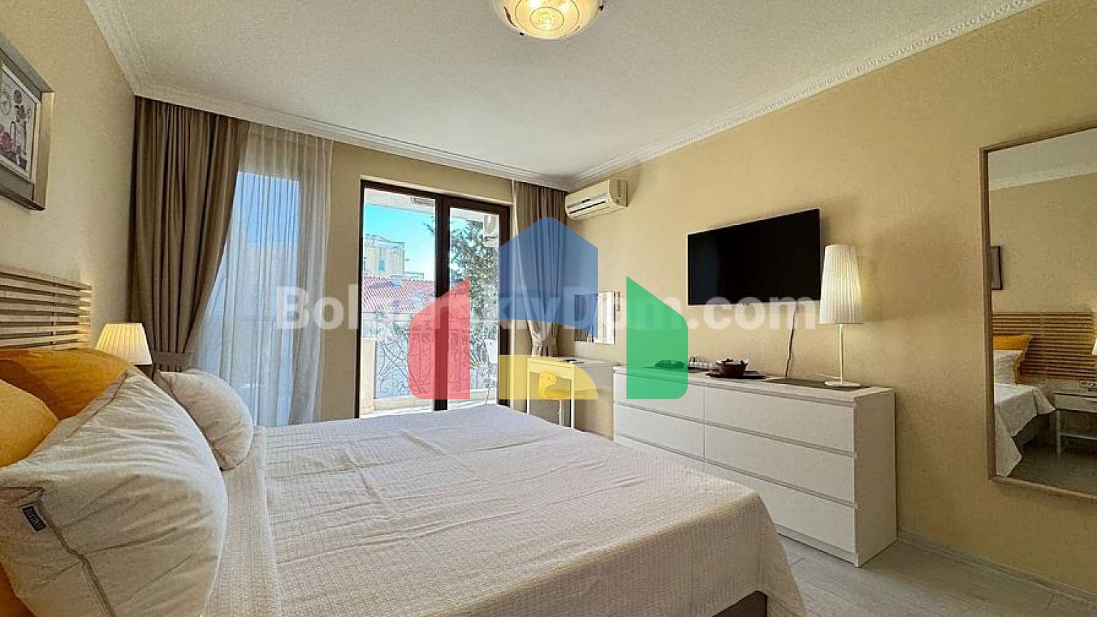 Двокімнатна квартира в Порто Парадізо