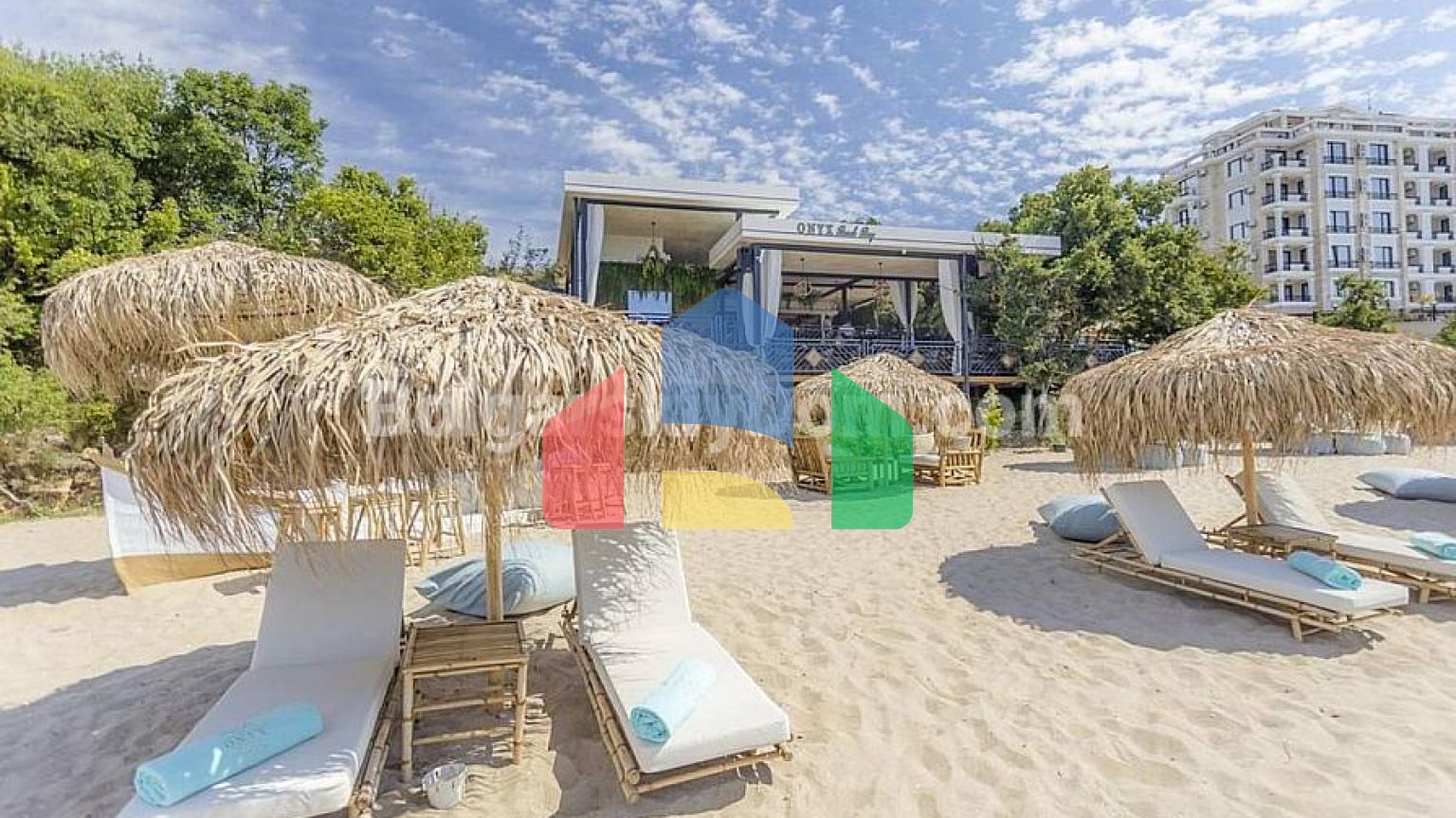 Квартира-студія в Онікс