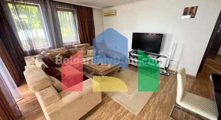 Трикімнатна квартира в Етера 1