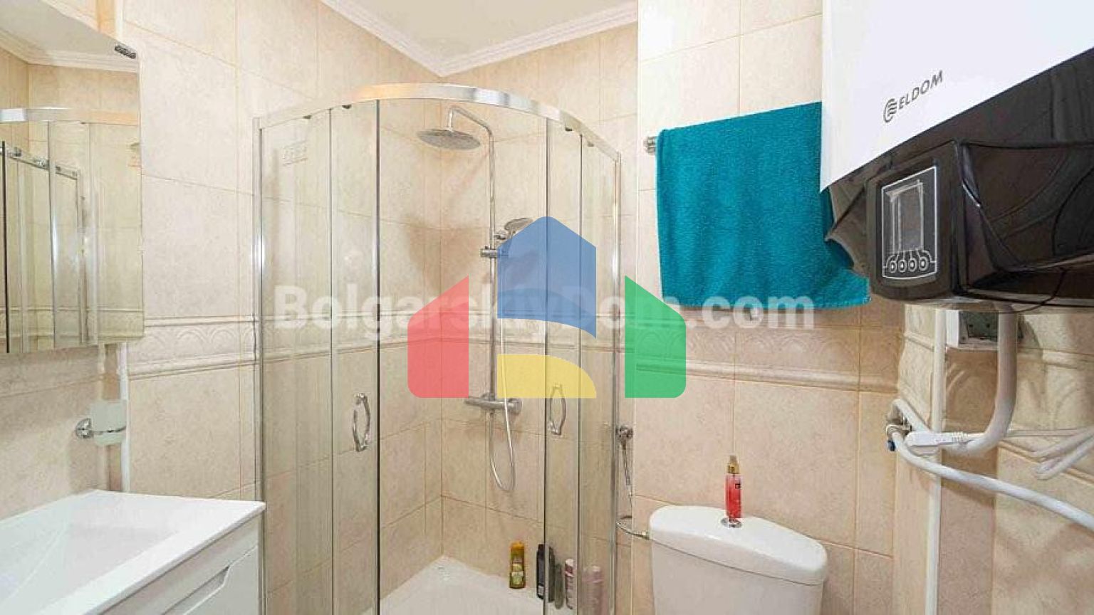 Чотирикімнатна квартира у Водениці