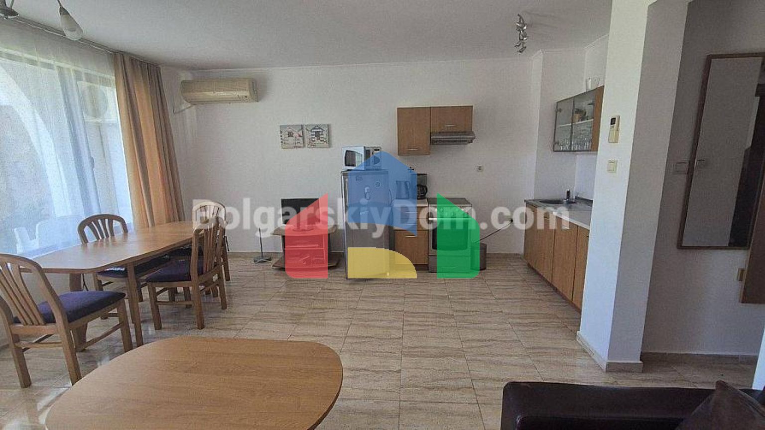 Трикімнатна квартира в Водениця