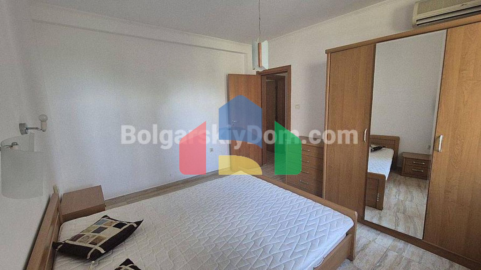 Трикімнатна квартира в Водениця