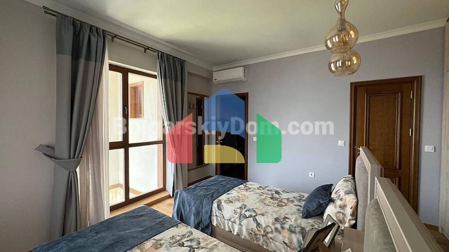 Новый двухэтажный дом в Святом Власе