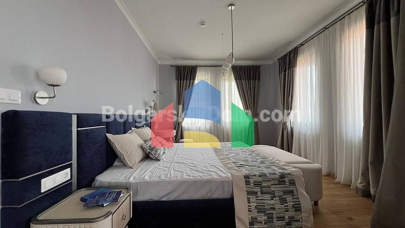 Новый двухэтажный дом в Святом Власе