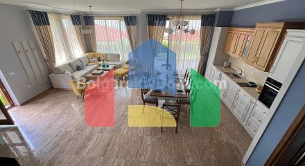 Новый двухэтажный дом в Святом Власе