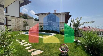 Новый двухэтажный дом в Святом Власе