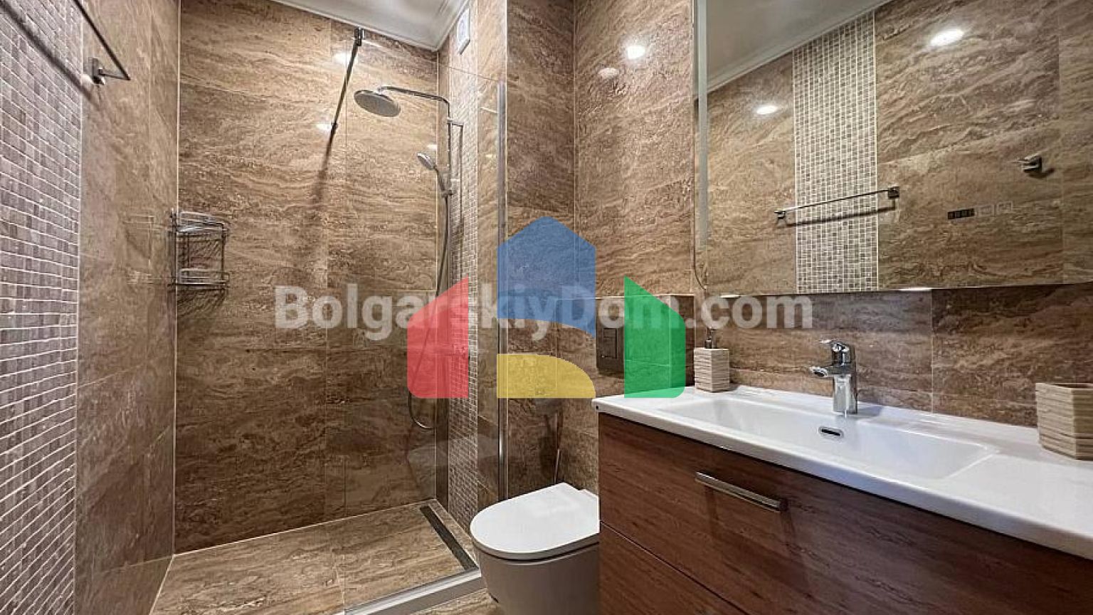 Новый двухэтажный дом в Святом Власе