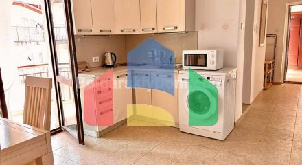 Two-bedroom apartment in Old House