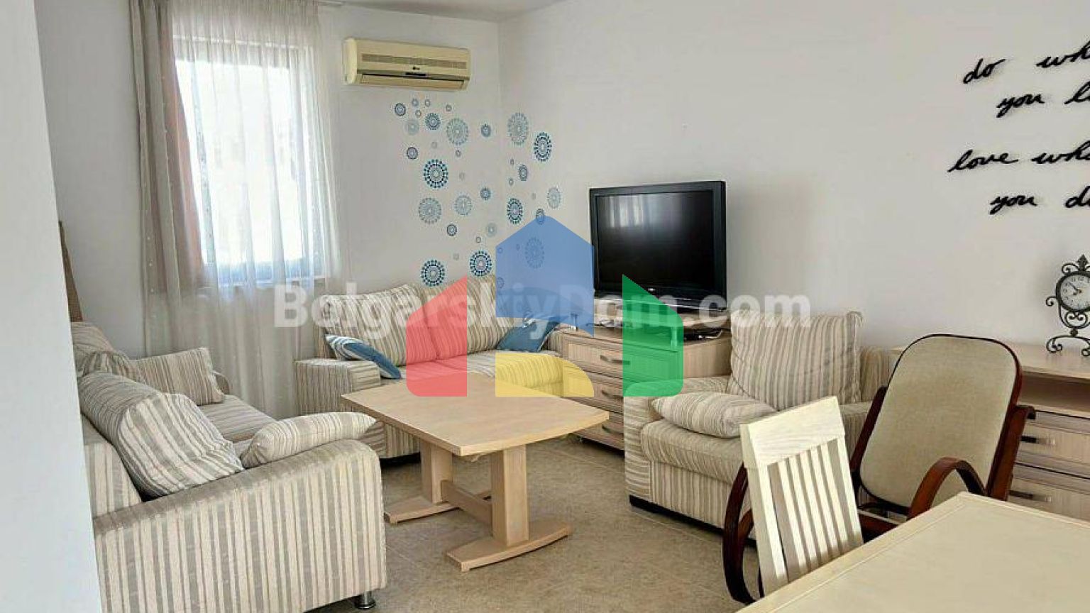 Трикімнатна квартира в Олд Хаус