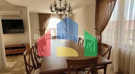 Триповерховий пентхаус в Артур