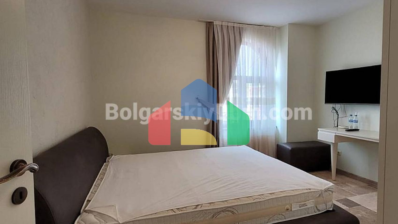 Триповерховий пентхаус в Артур