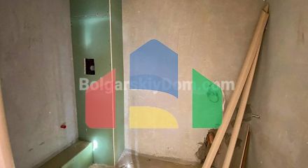 Трикімнатна квартира в Артур