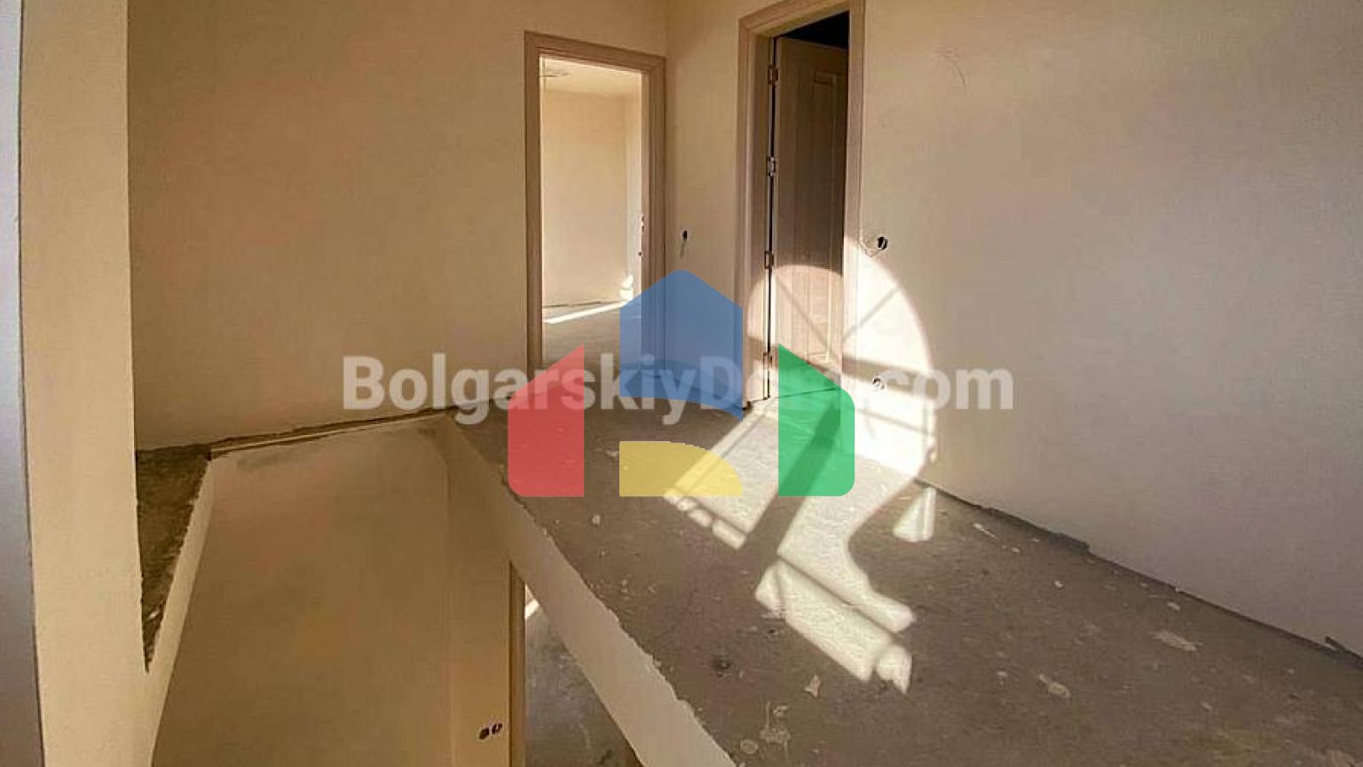 Трикімнатна квартира в Артур