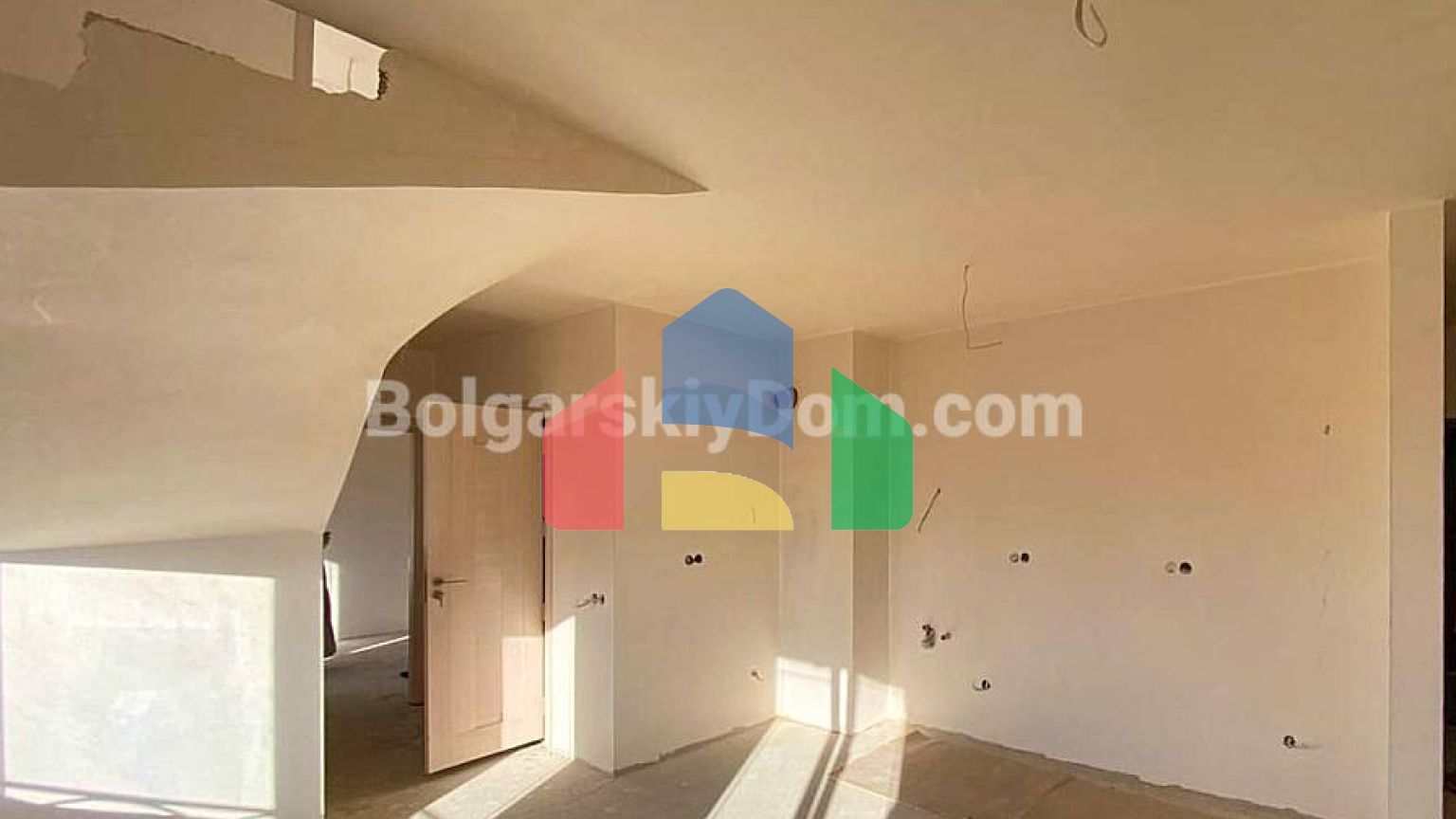 Трикімнатна квартира в Артур