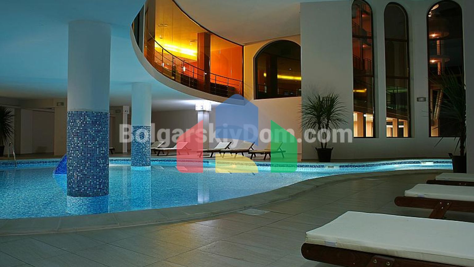 Двухкомнатная квартира в Гранд Отель