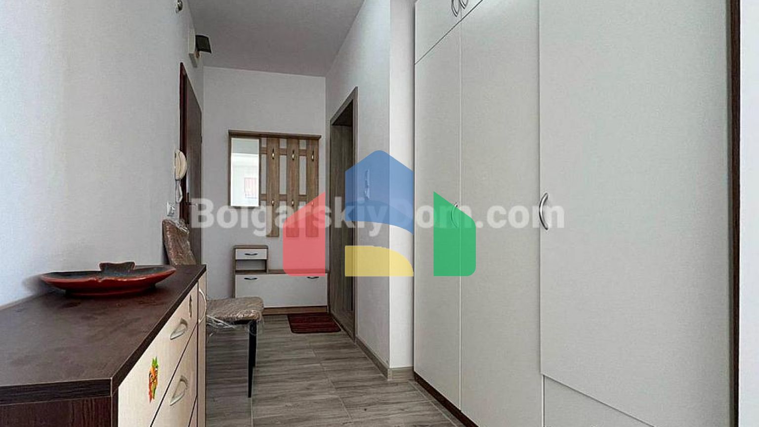 Двокімнатна квартира в Морський Маяк