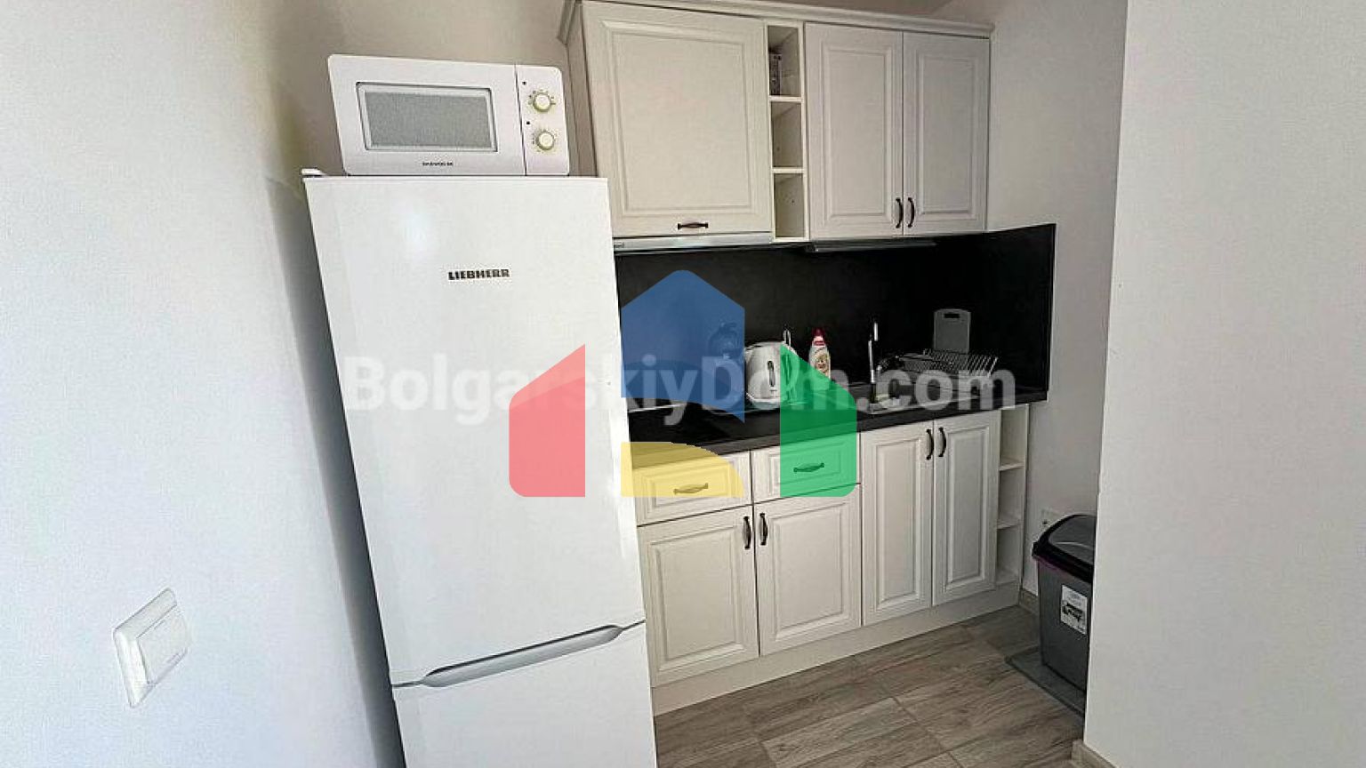 Двокімнатна квартира в Морський Маяк