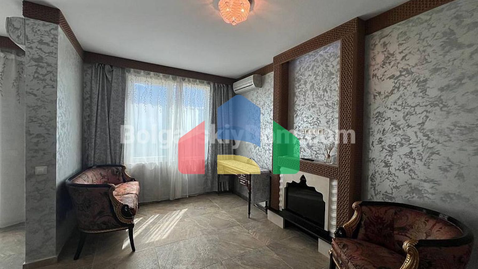 Четырехкомнатная квартира в Марина Санрайз