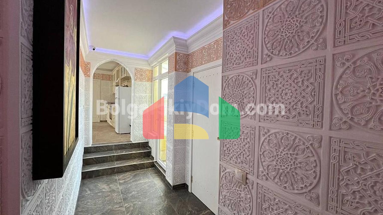 Четырехкомнатная квартира в Марина Санрайз