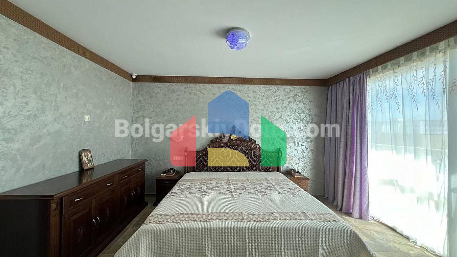 Четырехкомнатная квартира в Марина Санрайз