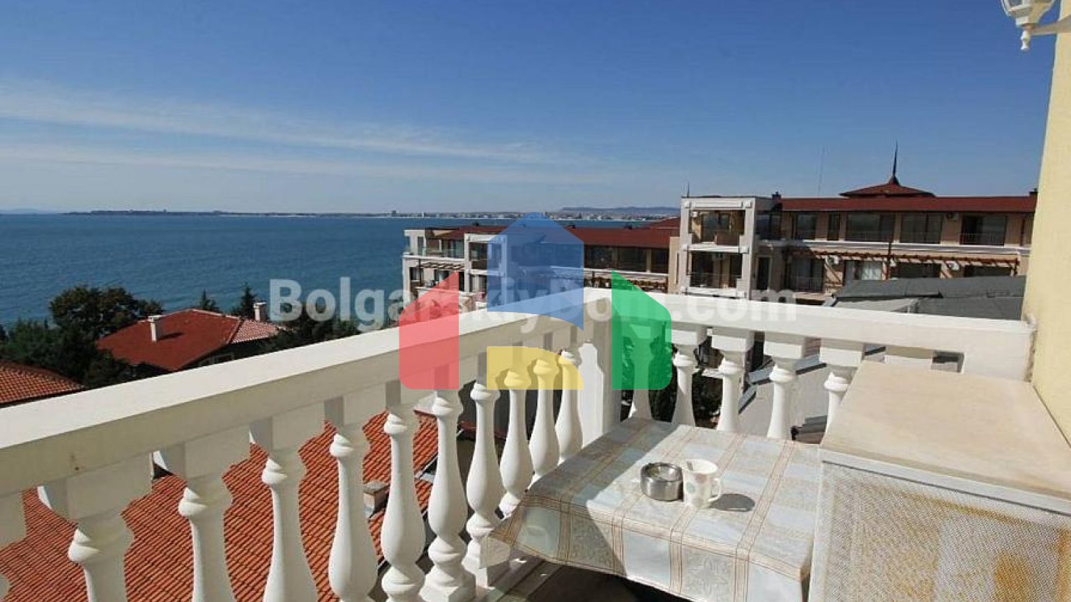 Четырехкомнатная квартира в Марина Санрайз