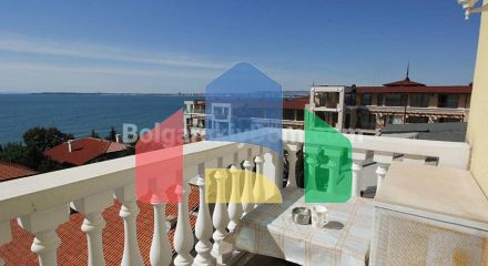 Четырехкомнатная квартира в Марина Санрайз