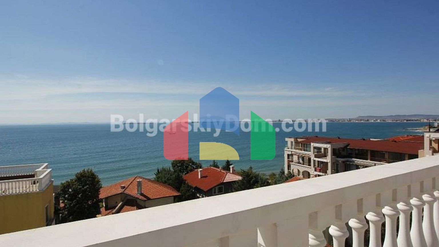 Четырехкомнатная квартира в Марина Санрайз