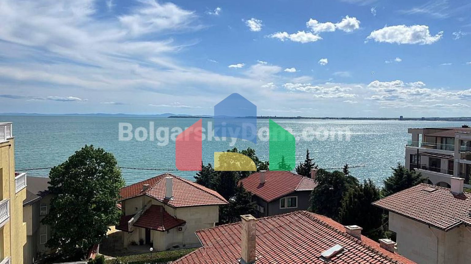 Четырехкомнатная квартира в Марина Санрайз