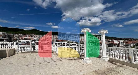 Четырехкомнатная квартира в Марина Санрайз