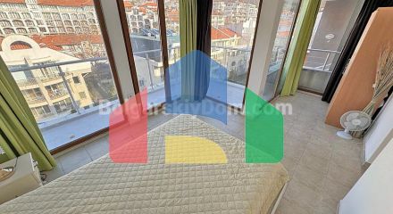 Two-bedroom apartment in Lazur 5