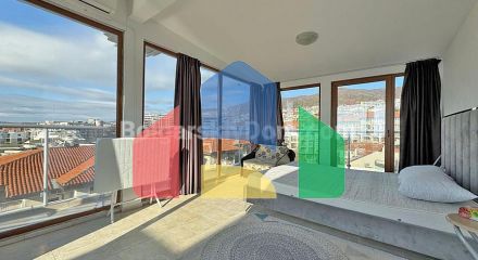 Two-bedroom apartment in Lazur 5