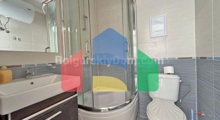 Two-bedroom apartment in Lazur 5