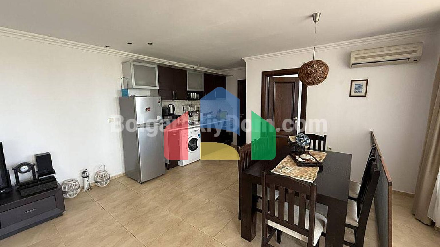 Трикімнатна квартира в Манастира 2