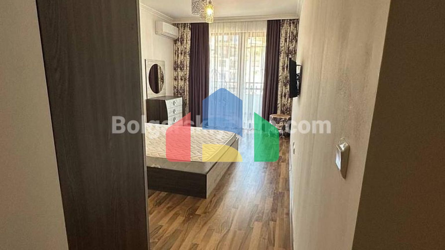 Трехкомнатная квартира в Олимп