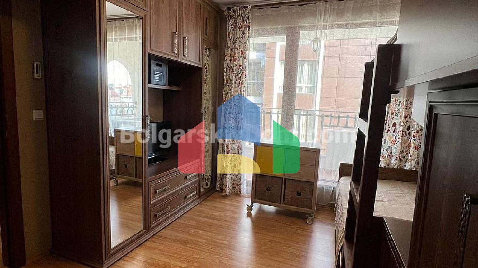 Трикімнатна квартира в Марина Парк