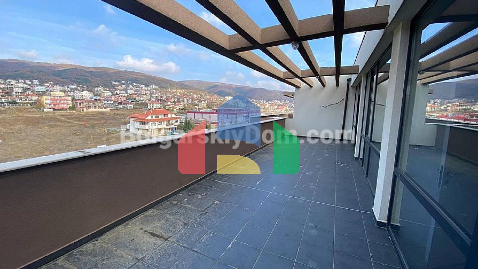 Двухкомнатная квартира в Анжелика