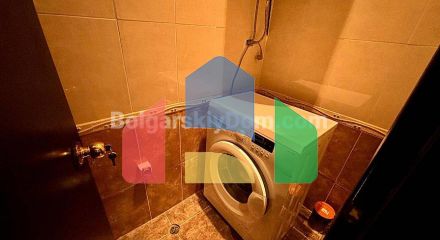 Трехкомнатная квартира в Новый Изгрев