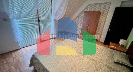 Трехкомнатная квартира в Новый Изгрев