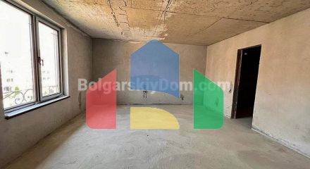 Четырехкомнатная квартира в Артур