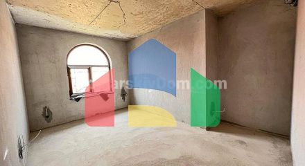 Четырехкомнатная квартира в Артур