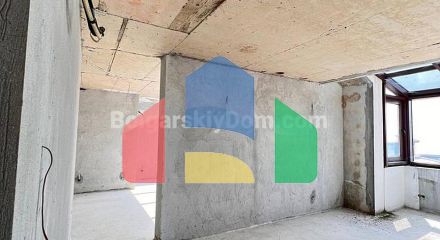 Чотирикімнатна квартира в Артур