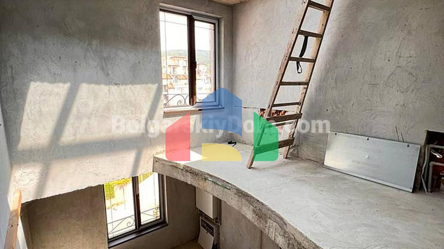 Чотирикімнатна квартира в Артур